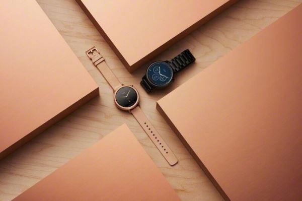 IFA<br />
2015: «умные» часы Motorola Moto<br />
360 (2015) второго поколения представлены официально