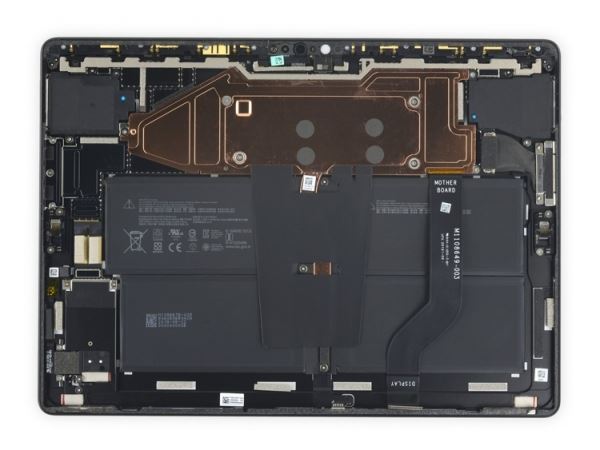Вскрытие Microsoft Surface Pro X: планшет удивил ремонтопригодностью